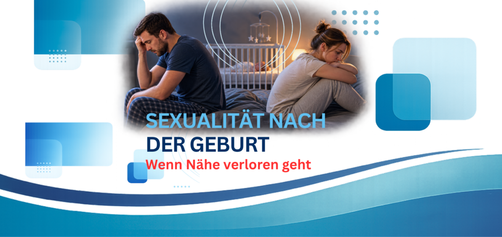 Erschöpftes Elternpaar sitzt nach der Geburt mit Abstand vor dem Babybett